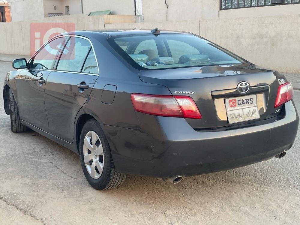 تۆیۆتا کامری